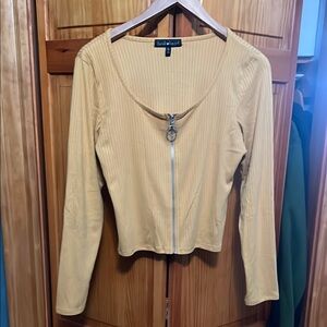Derek Heart Cream Fitted Ribbed Blouse